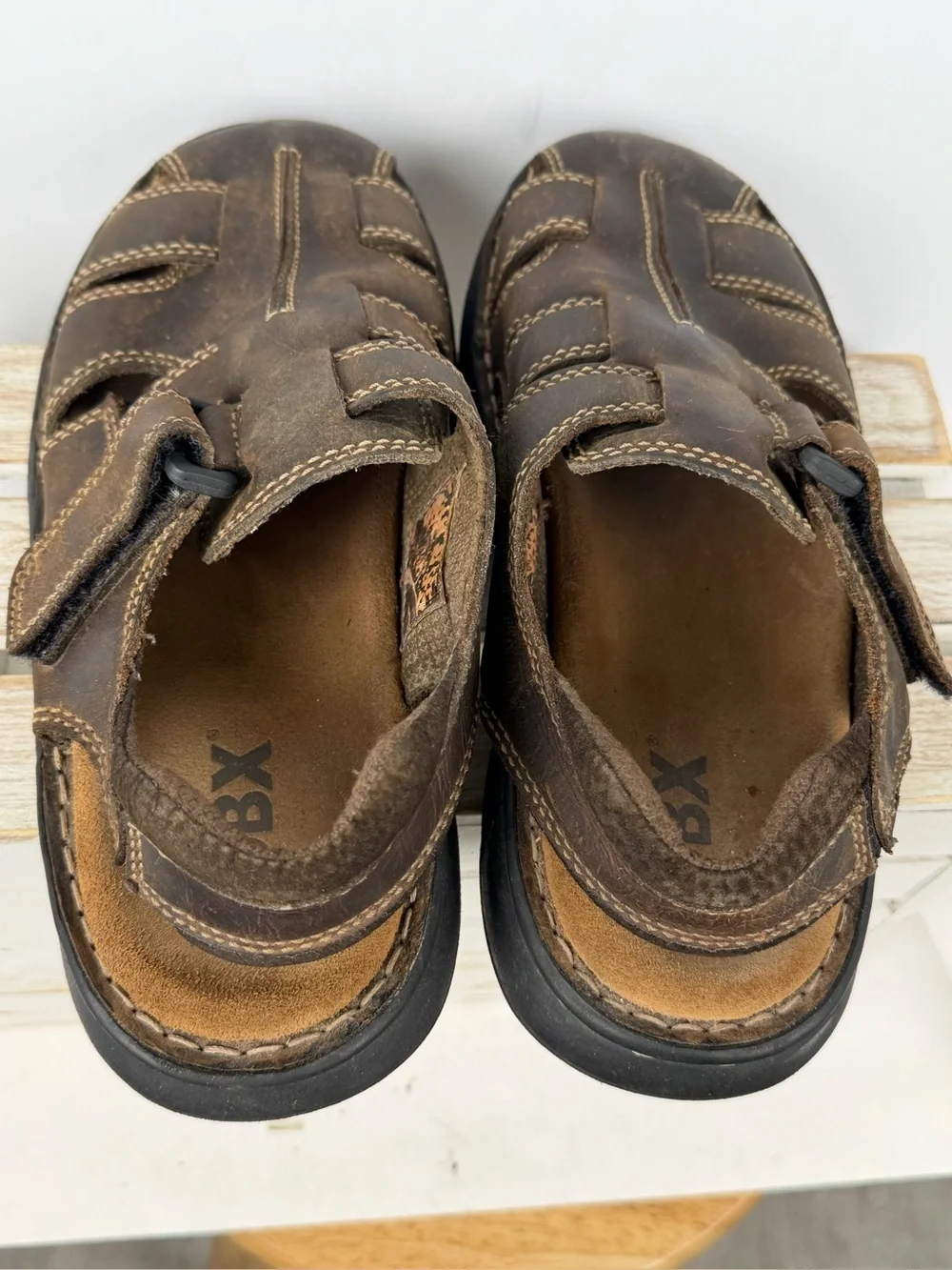 GBX Cayman Dark Brown Leather Fisherman Sandals Leather Insoles Mens size 10 D